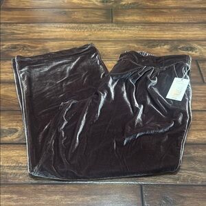 a new day Velvet Pants in Dark Brown